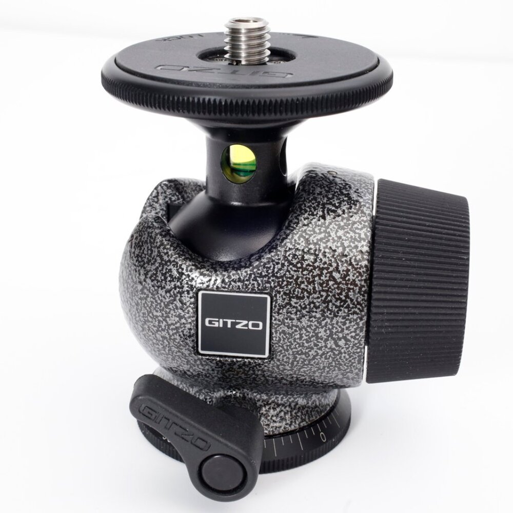 Gitzo GH1780 Center Magnesium Ballhead Italy - Supports 22 lbs